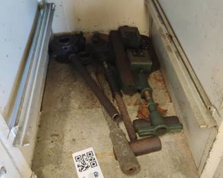 Lot 174: Metal Tool Parts