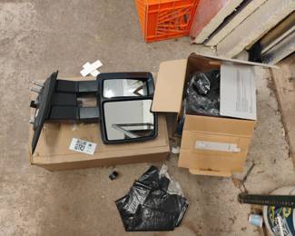 Lot 197: Vehicle Side Mirror and Tail Lamp Set
