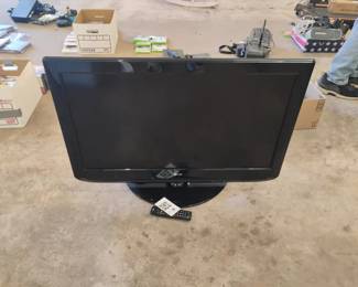 Lot 161: LG LCD Television with Remote