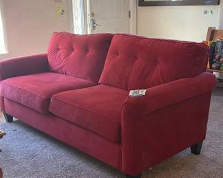 Lot 135: Sofa