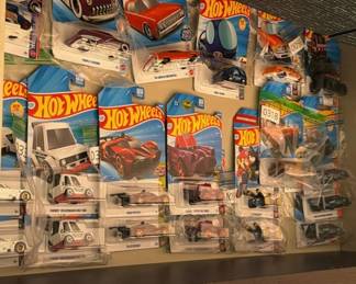 Lot 11: Assorted Hot Wheels Die-Cast Toy Cars