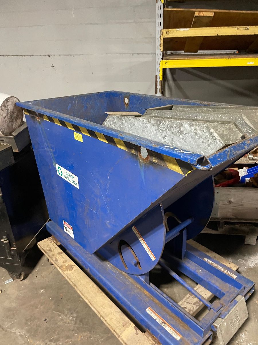 Metal dump hopper