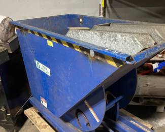 Metal dump hopper