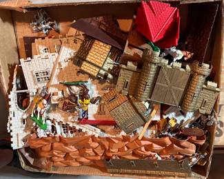 King Arthur toy set