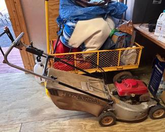Handa Lawnmower