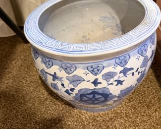 Blue and white Chinese style porcelain jardiniere