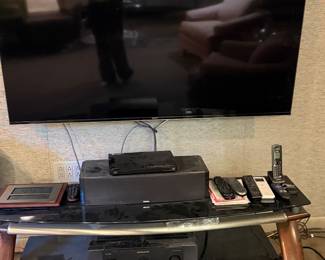 Flat screen television with media components
