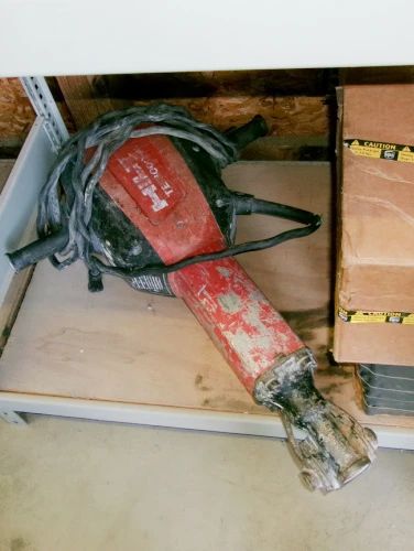 HILTI JACK HAMMER