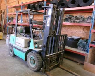 MITSUBISHI FORK LIFT