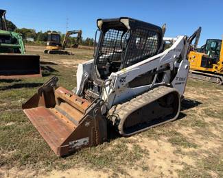  BOBCAT T590 TRACK SKID STEER