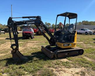  JOHN DEERE 26G EXCAVATOR