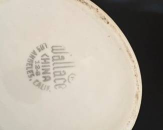 Wallace China Los Angeles Pitcher second image