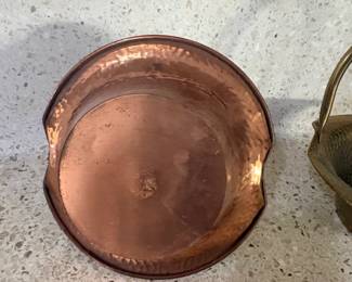 Hammered Copper SwingHandle Basket second image