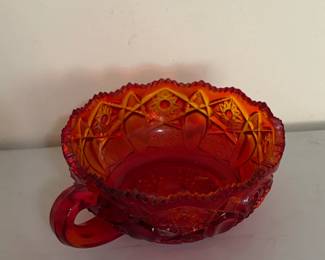 L.E. Smith Quintec Pattern Amberina Glass Nappy fourth image