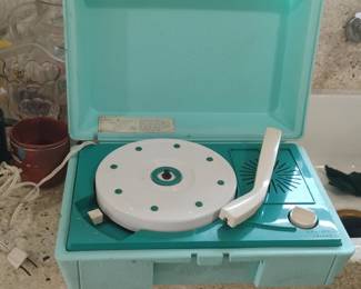 General Electric Model VK Portable Record Player