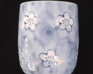 Japanese Sometsuke Yunomi Tea Cup, DamiUme Pattern