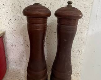 Vintage Pepper and Salt Mill Set