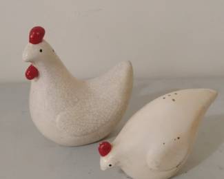 Vintage Ceramic Chicken Salt and Pepper Shakers