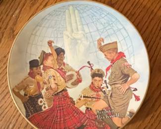 Norman Rockwell A Good Sign All Over the World Collector Plate
