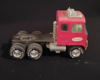 Vintage Nylint GMC Astro True Value Hardware Semi Tractor