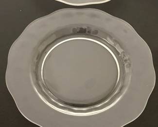 Vintage Clear Glass Scalloped Edge Plates second image