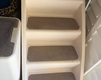 Stairs for small dogs or people trying to get into bed