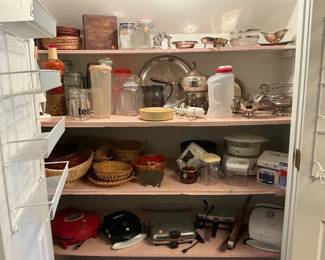 Assorted Kitchen items