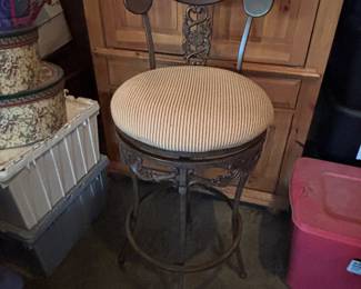 One barstool. Counter height