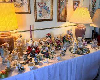 LOTS OF CAPODIMONTE AND OTHER FIGURINES