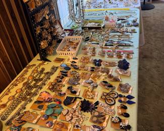 100'S OF PIECES OF JEWELRY