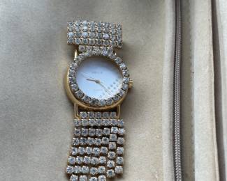Armour quarts watch brooch