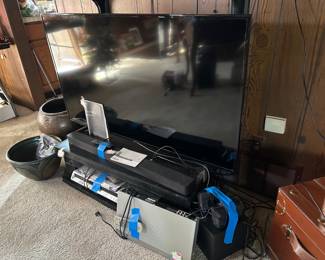 Smart tv, sound bar system, vhs player