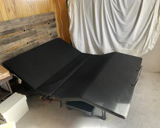 Electronic Adjustable Bed