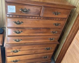 Vintage Early American Style Dresser