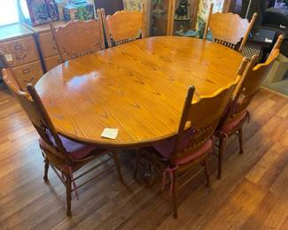 Oval Table and 6 Chairs