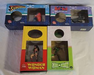 DC Direct SuperHero Christmas Ornament Sets NiP Batman Green Lantern Wonder Woman Superman
