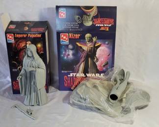 2 Star Wars Vinyl Model Kits Emperor Palpatine and Xizor
