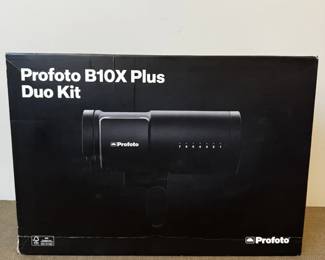 Profoto B10X Plus Duo Lighting Kit with Backpack