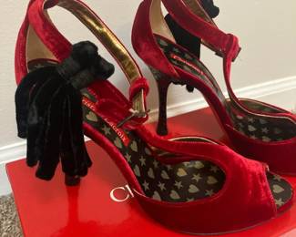 Christian Lacroix Chaussures Red Velvet Ankle Strap Heels