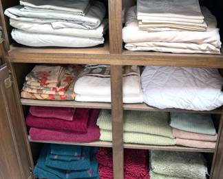 Assorted bed + bath linens