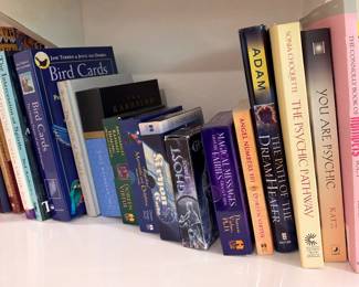 spiritual, esoteric, and psychic titles, including The Psychic Pathway by Sonia Choquette and The Egyptian Book of the Dead