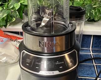 Ninja Auto-iQ single-serve blender