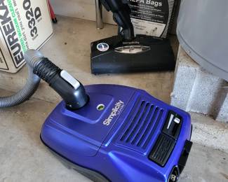 Simplicity Canister Vacuum