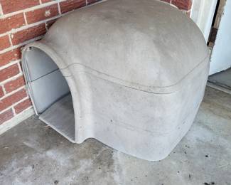 Igloo Doghouse