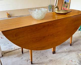 Drop-Leaf Table