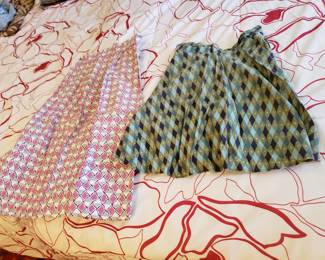 VINTAGE APRONS