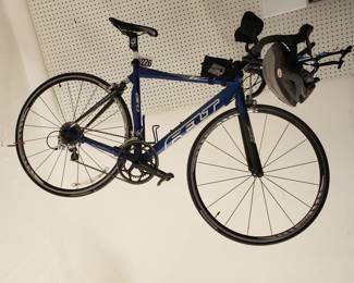 ROAD BICYCLE FELT 10 SPEEDCARBON SHIMANO SETUP
