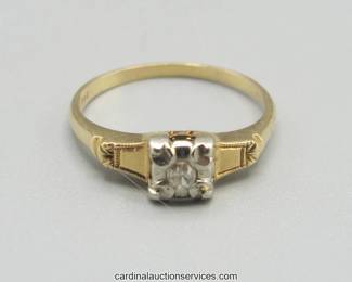 Lot 100: 14k gold diamond solitaire ring, size 6, with ring box