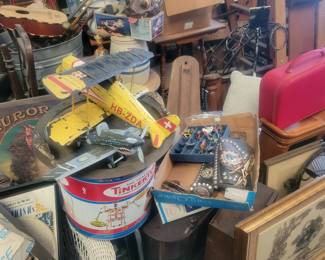 collectibles, vintage, antique, MCM, art deco, nautical, art noveau
