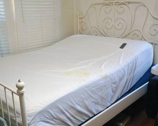 Adjustable bed...works well